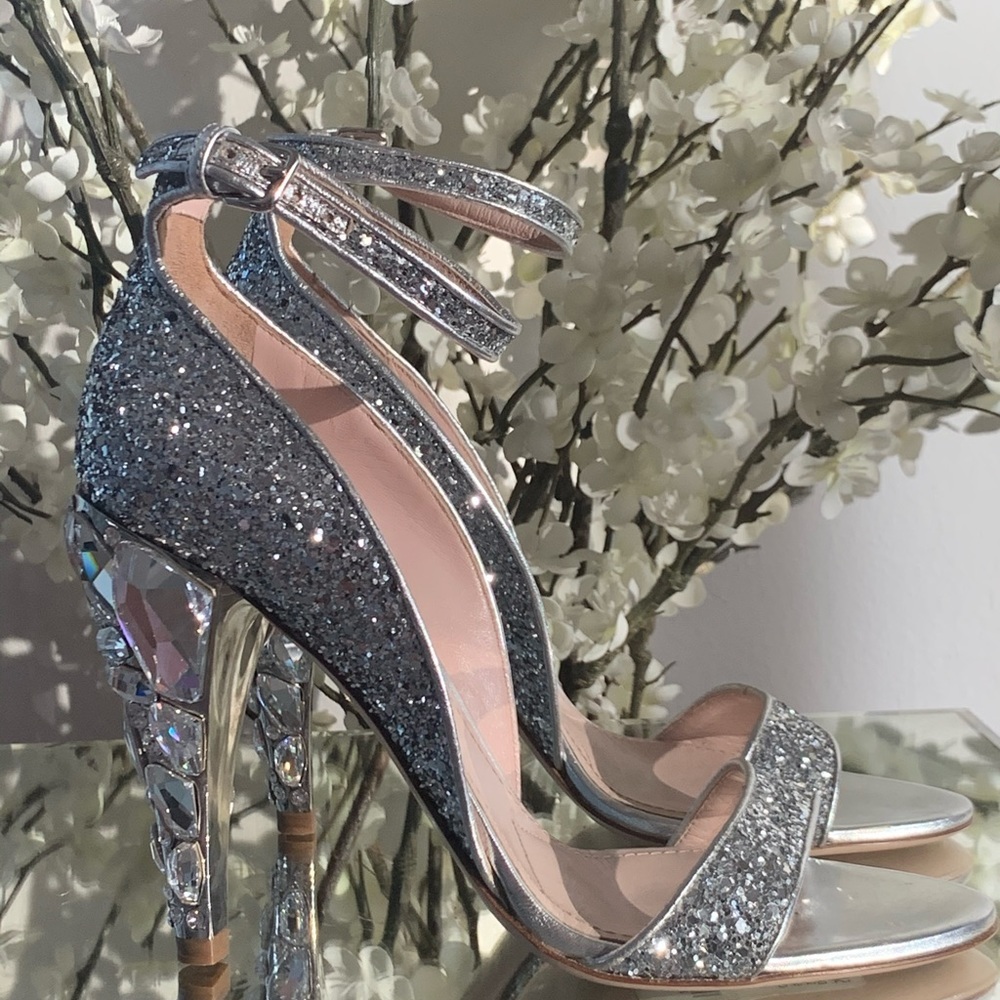 🔥Brand New Miu Miu Silver Glitter Shoe w/💎 Heel